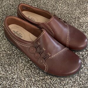 Brown Woman’s Shoes